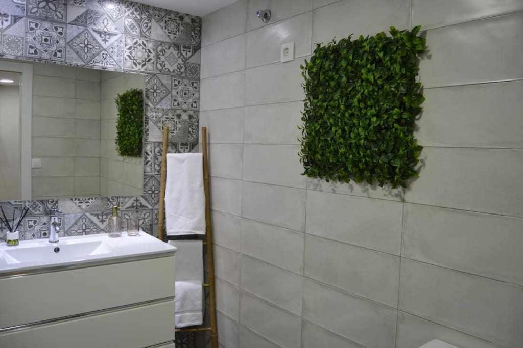 Apartamento Lirio De Agua Granada Centro Appartement Buitenkant foto