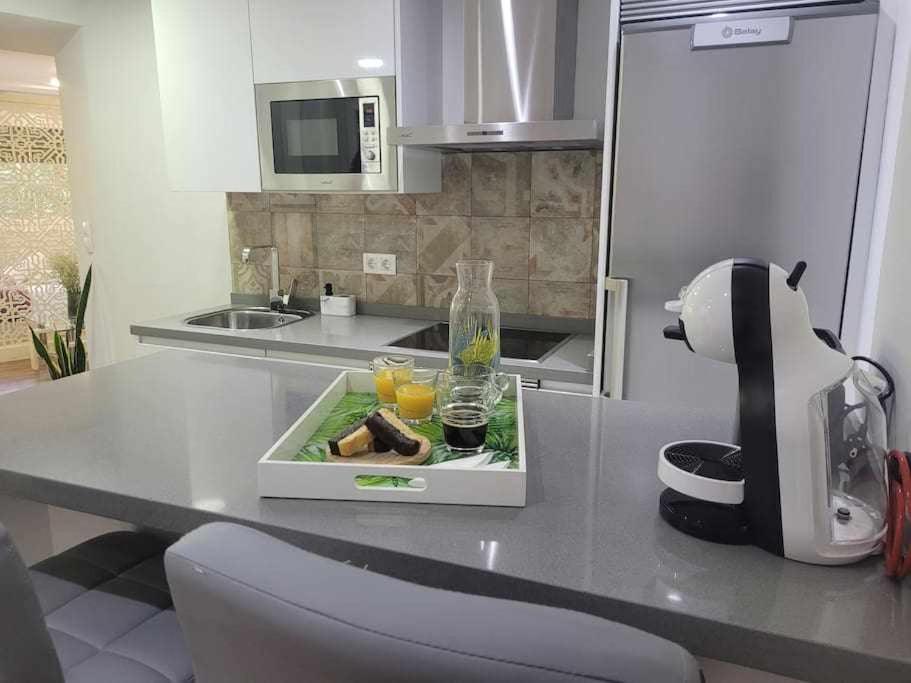 Apartamento Lirio De Agua Granada Centro Appartement Buitenkant foto